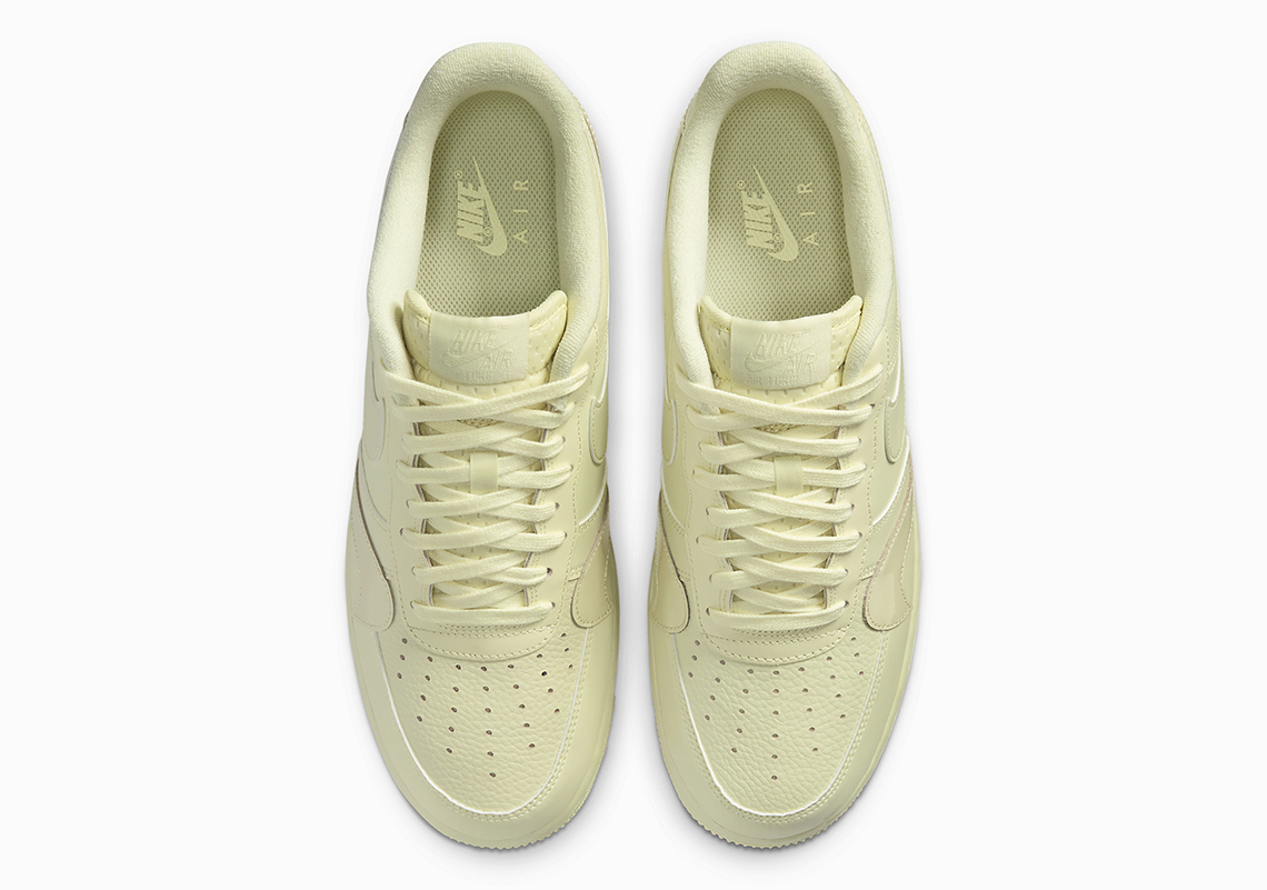 Nike Air Force 1 «Misplaced Swoosh» - подробности нового релиза