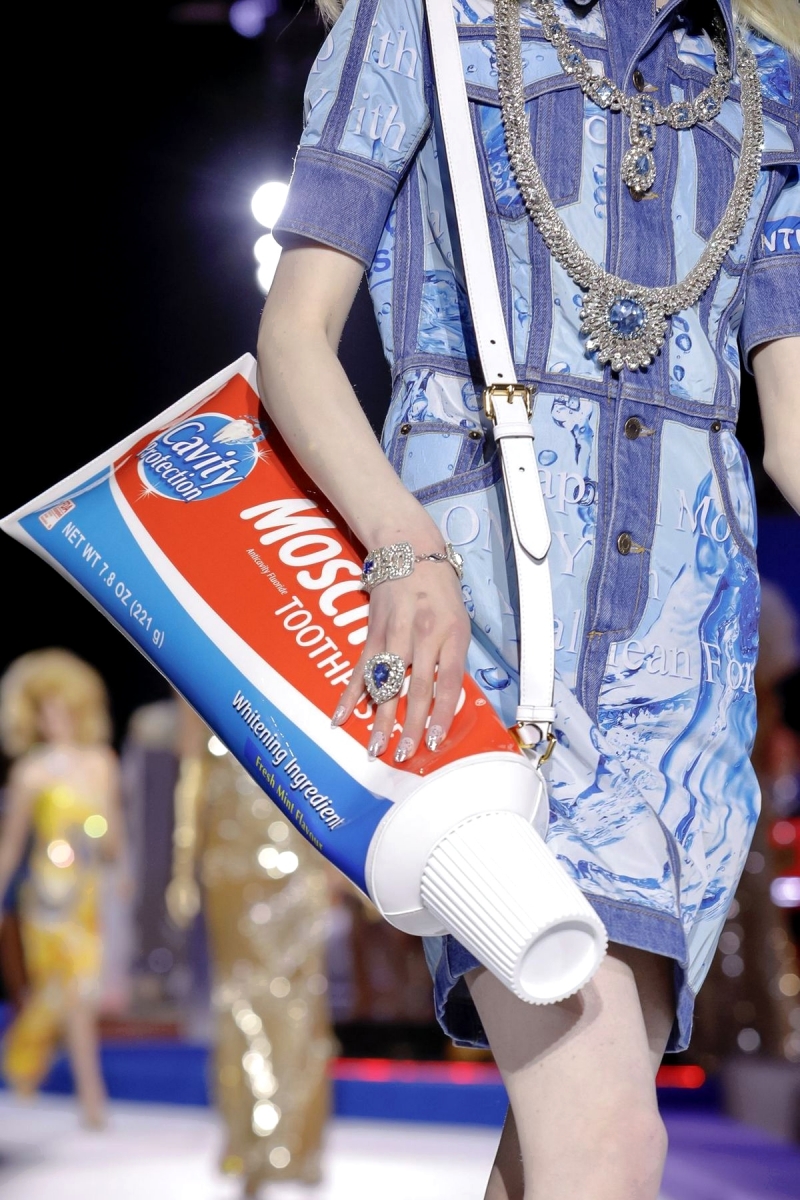 Moschino Fall/Winter 2019