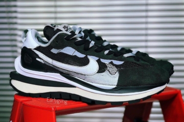 sacai x Nike Vapor Waffle «Black» детали релиза